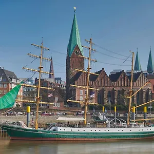Hotel Alexander Von Humboldt - Schiff BRE